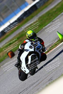 media/Jan-21-2023-Fastrack Riders (Sat) [[fcf3f88a30]]/Level 2/Session 4 Turn 6-Mountian Shot/